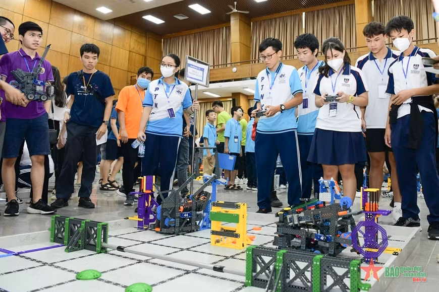 越南将派遣20支队参加2023 VEX 机器人世界锦标赛 ảnh 1 越南将派遣20支队参加2023 VEX 机器人世界锦标赛 ảnh 1