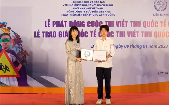 万国邮政联盟2023年第52届国际少年书信写作比赛正式启动 ảnh 1