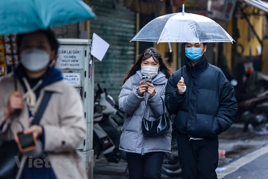 越南北部和北中部早晚寒冷 ảnh 1