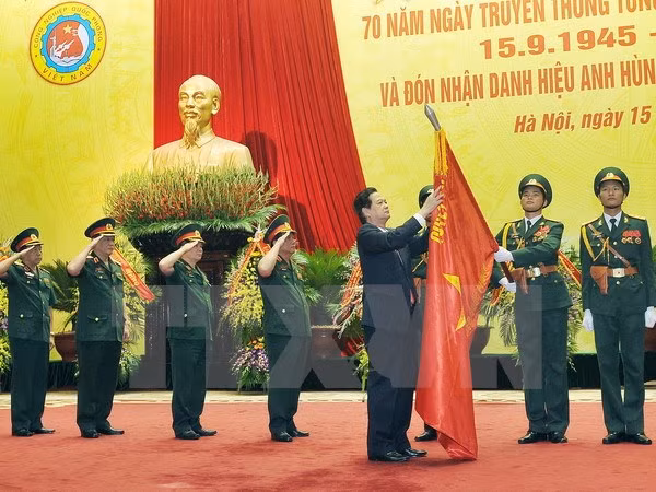 阮晋勇总理:推动越南国防工业与科学发展迈上新台阶 ảnh 1 阮晋勇总理:推动越南国防工业与科学发展迈上新台阶 ảnh 1