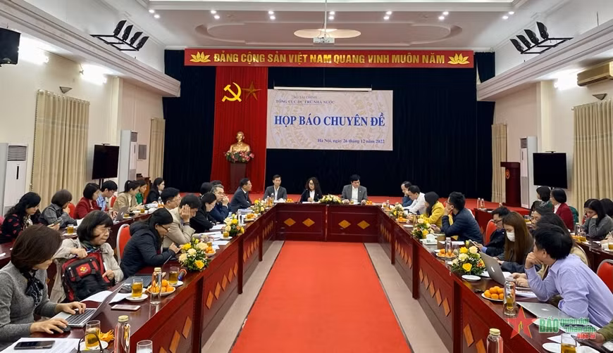 2022年越南国家储备总局共向全国各地免费发放10.73万吨大米 ảnh 1 2022年越南国家储备总局共向全国各地免费发放10.73万吨大米 ảnh 1