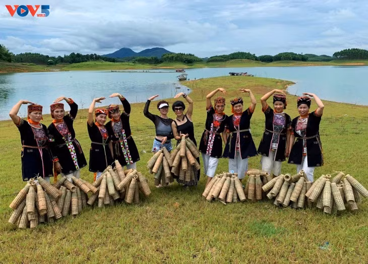婆瀑湖—西北山区独具魅力的旅游目的地 ảnh 2 婆瀑湖—西北山区独具魅力的旅游目的地 ảnh 2