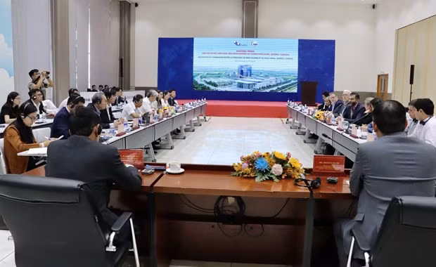 平阳省与加拿大魁北克省拉瓦尔市加强投资对接 ảnh 1