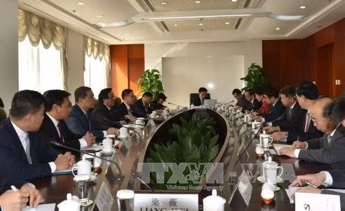 中共中央总书记、中国国家主席习近平会见越共中央总书记阮富仲特使 ảnh 4 中共中央总书记、中国国家主席习近平会见越共中央总书记阮富仲特使 ảnh 4