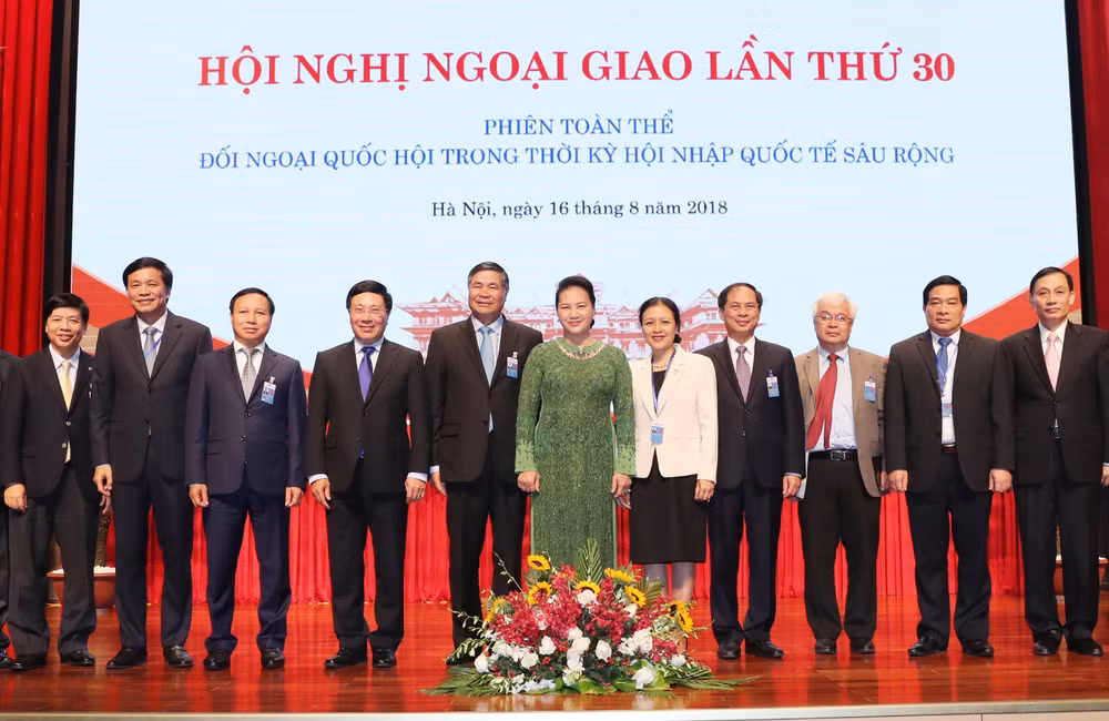 越南国会主席阮氏金银:加强与邻国、东盟成员国、战略伙伴、全面伙伴和传统友好国家的合作关系 ảnh 3 越南国会主席阮氏金银:加强与邻国、东盟成员国、战略伙伴、全面伙伴和传统友好国家的合作关系 ảnh 3