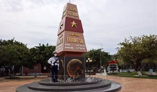 海外越南人心中的主权碑 全民族大团结之旅 (第一篇) ảnh 1 海外越南人心中的主权碑 全民族大团结之旅 (第一篇) ảnh 1
