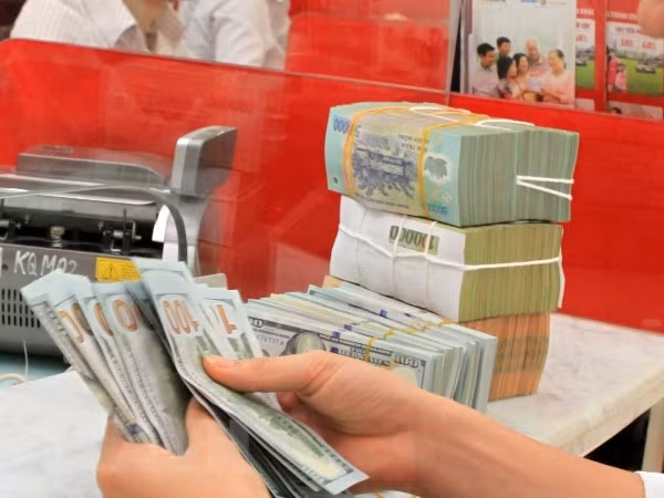 6月1日上午越盾对美元汇率中间价下调3越盾 ảnh 1 6月1日上午越盾对美元汇率中间价下调3越盾 ảnh 1