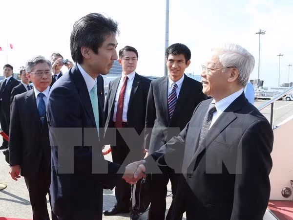 2015年越南党和国家领导人十大出访之旅 ảnh 3