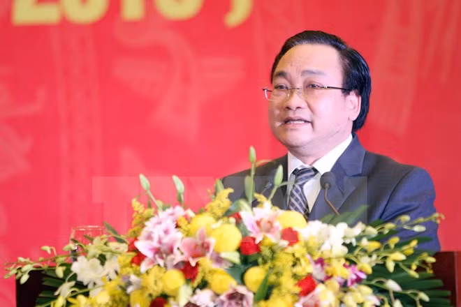 黄忠海同志担任河内市市委书记 ảnh 1 黄忠海同志担任河内市市委书记 ảnh 1