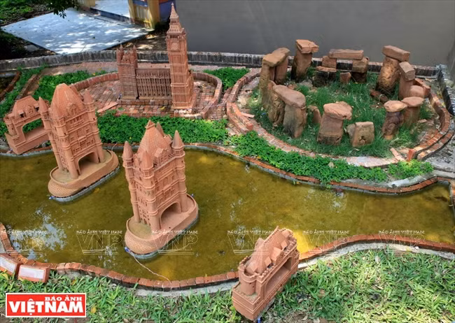 广南省会安市的有趣旅游点——烧陶世界奇观公园 ảnh 7