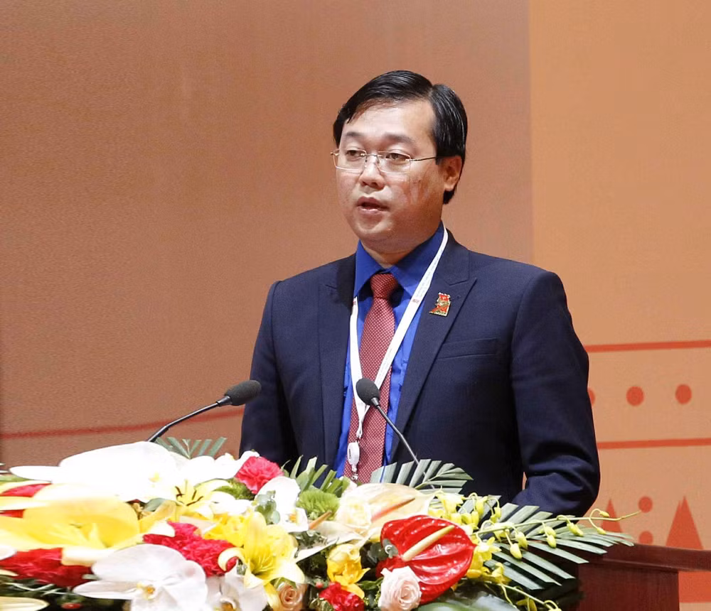 第十一届胡志明共青团全国代表大会落下帷幕 ảnh 2 第十一届胡志明共青团全国代表大会落下帷幕 ảnh 2
