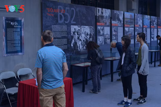 河内“寻找记忆”专题展:回忆战争和崇高的人文精神 ảnh 1 河内“寻找记忆”专题展:回忆战争和崇高的人文精神 ảnh 1