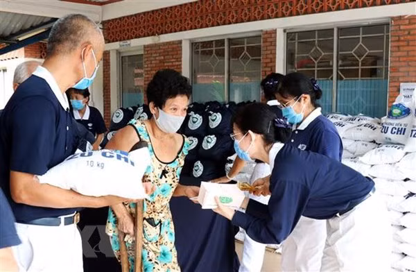 越南发布境外非政府组织登记证书签发条件 ảnh 1 越南发布境外非政府组织登记证书签发条件 ảnh 1