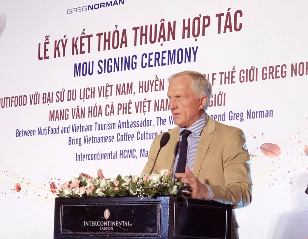 越南NutiFood与高尔夫球界传奇人物诺曼合作向世界推介越南咖啡文化 ảnh 1 越南NutiFood与高尔夫球界传奇人物诺曼合作向世界推介越南咖啡文化 ảnh 1