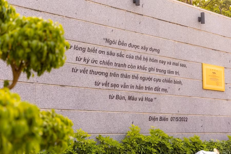 组委会透露，F丘之所以被选为烈士陵园建设之地，是因为这是见证着越南人民军在昔日奠边府战役中最激烈斗争的历史性山丘。图自Vietnam+