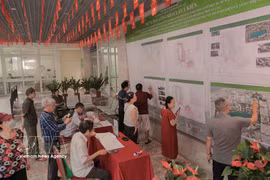 河内就调整还剑湖及周边地区规划方案征求民众意见