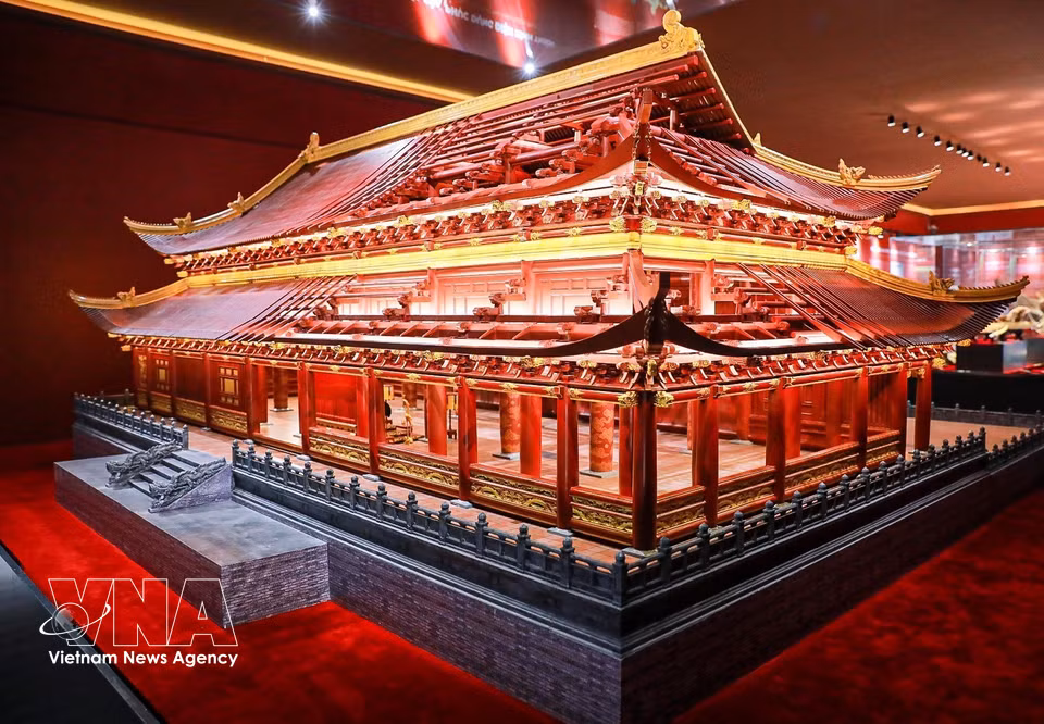 展览展示的敬天殿复原模型。图自越通社