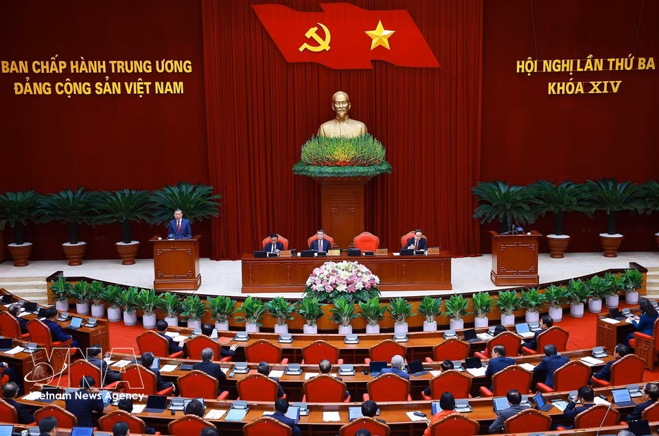 2026年7月20日上午，越共中央第十四届中央委员会第三次全体会议在党中央总部隆重开幕。图自越通社