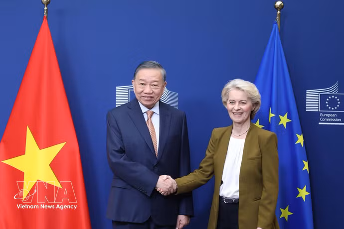 苏林总书记、国家主席会见欧盟委员会主席冯德莱恩 图自越通社